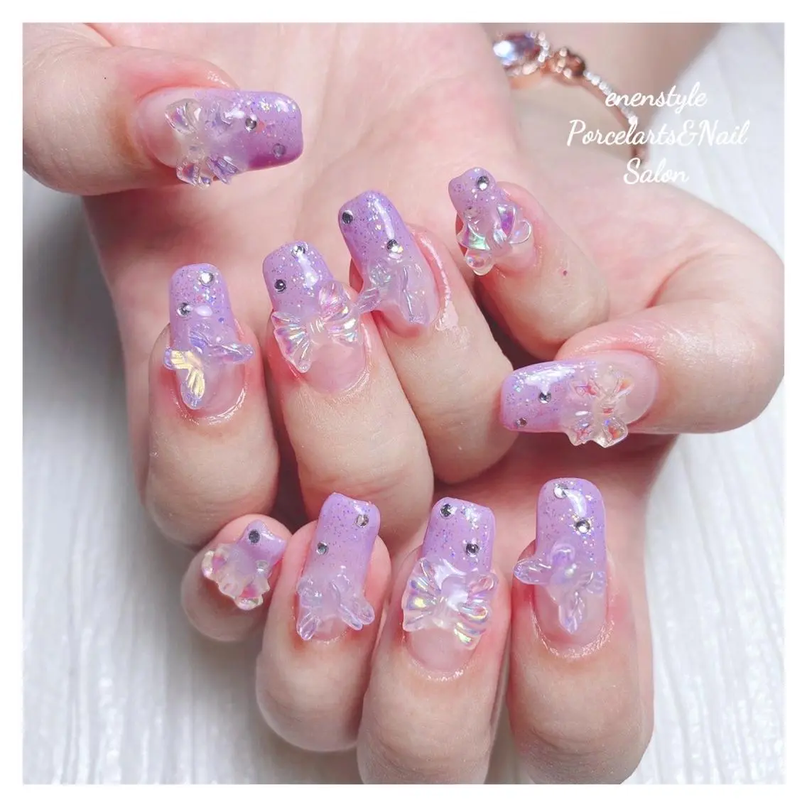 ミディアム ネイル 🐾enen style 🐾のネイルデザイン