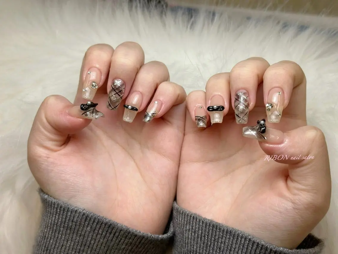 ネイル フレンチネイル 韓国ネイル マグネットネイル 持ち込み シンプルネイル ハンドネイル RIBON nail 高田馬場のネイルデザイン
