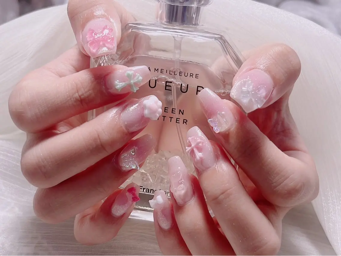 ネイル ハンドネイル ネイルサロン KARIのネイルデザイン