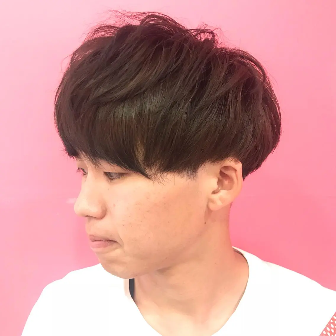 ショート カラー メンズ マッシュ 刈り上げ アッシュ ブルーカラー ブルーアッシュ カット パーマ Vir by browのヘアスタイル