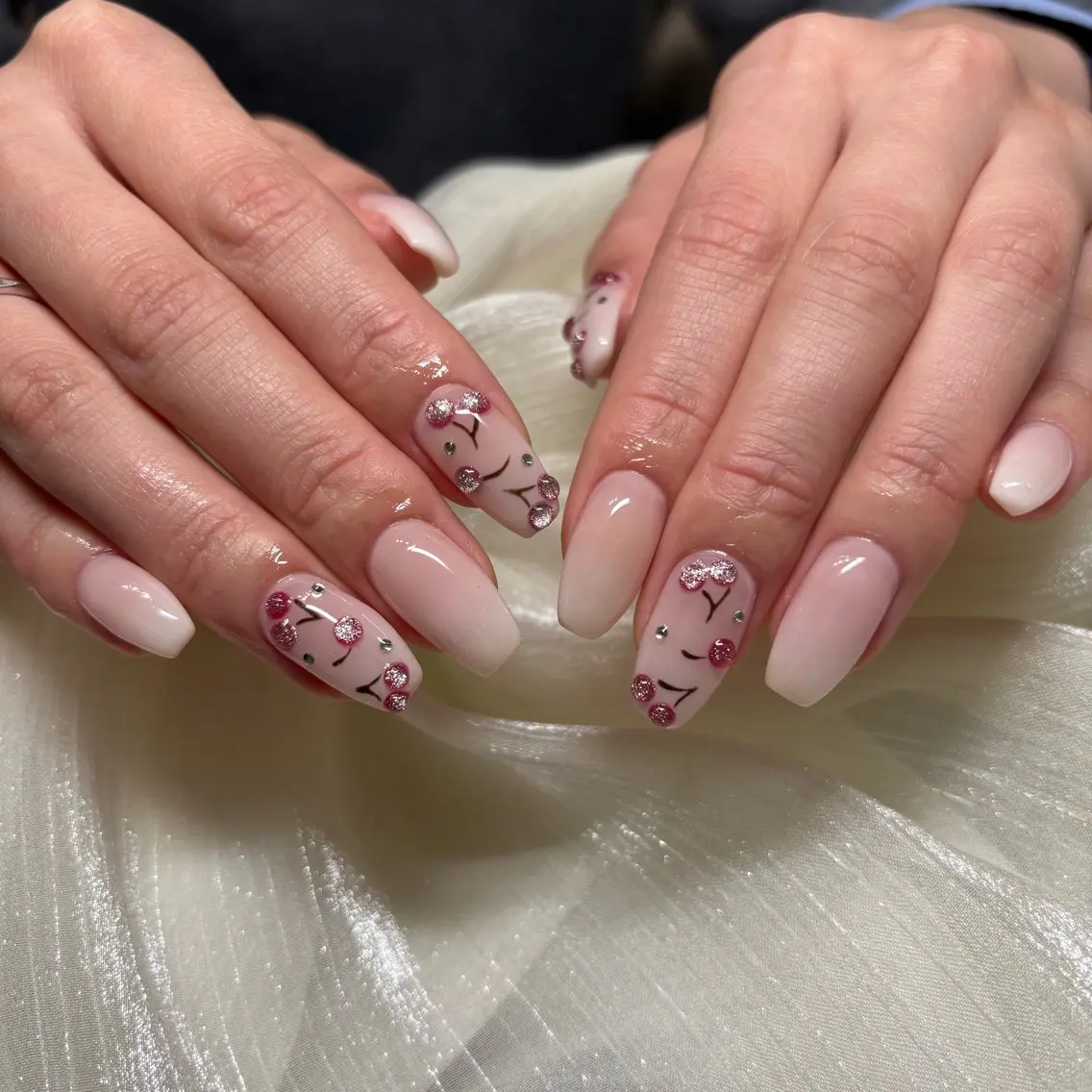 ミディアム RIO NAILのネイルデザイン
