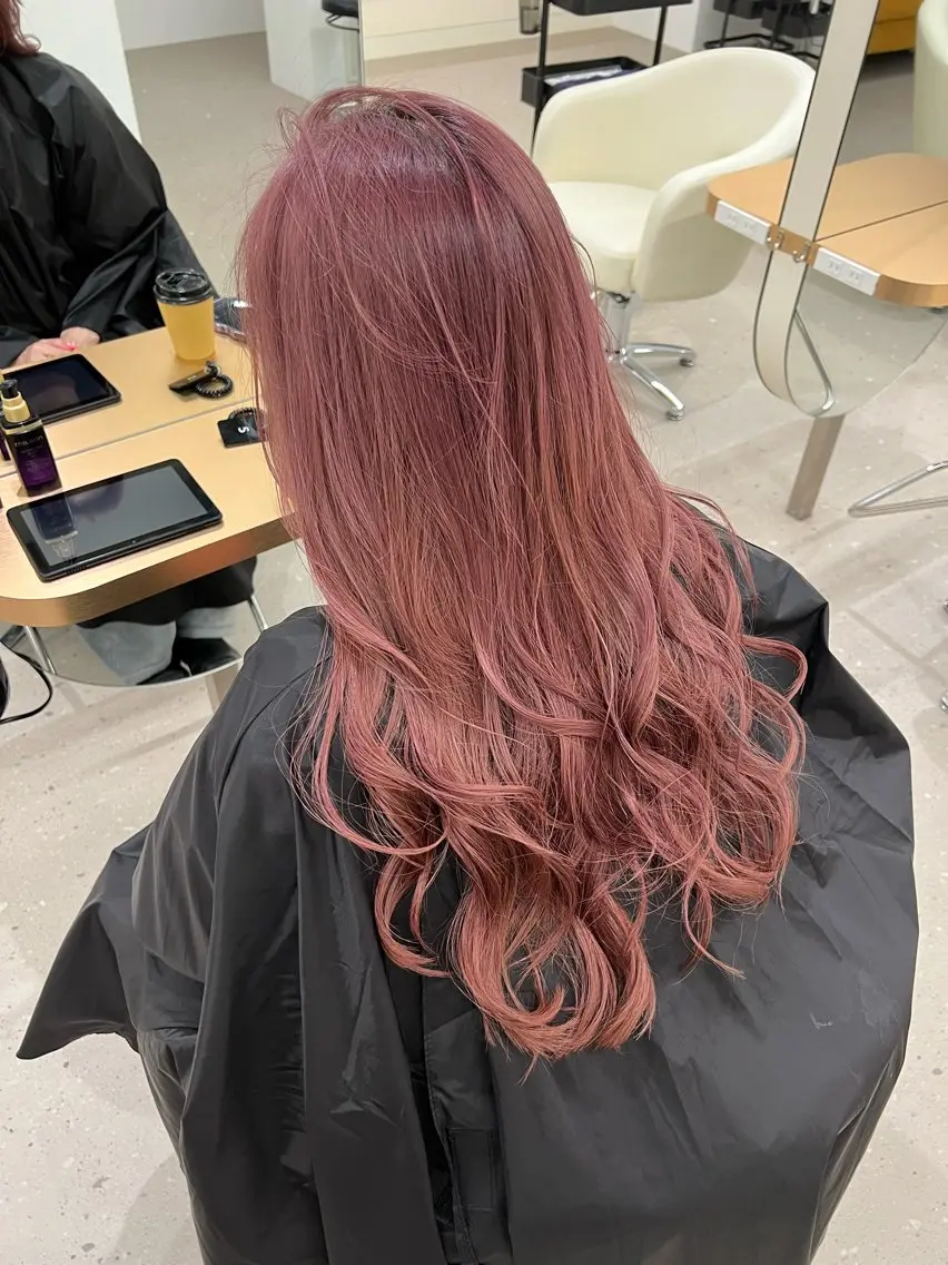 ロング カラー ブリーチ ケアブリーチ ピンクカラー ナチュラルヘア/ 似合わせ/三宅 昌太のヘアスタイル