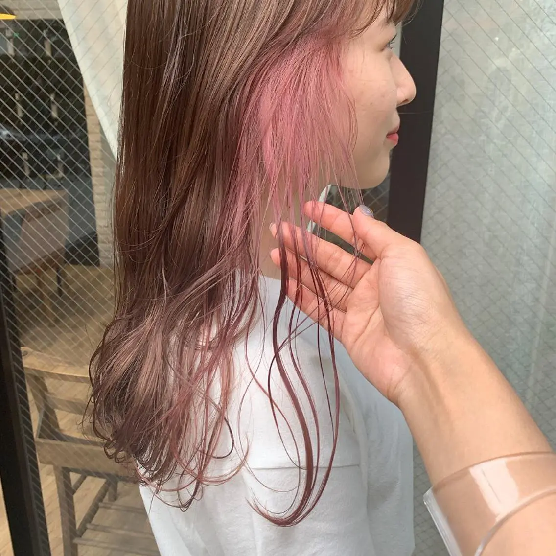 ✨雰囲気を変えたい貴方に♪インナーカラー🍒+7種ダメージケアトリートメント✨の写真