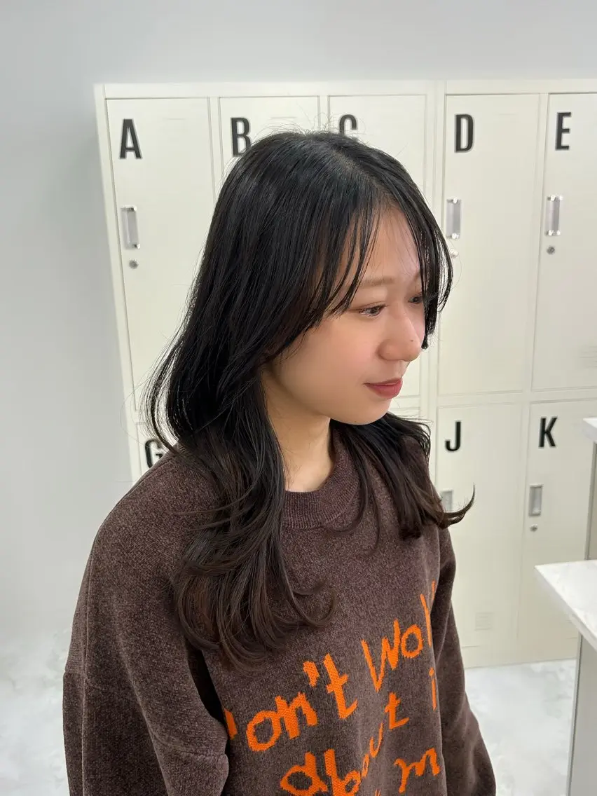 ロング レイヤーカット 天王寺 hinataのヘアスタイル