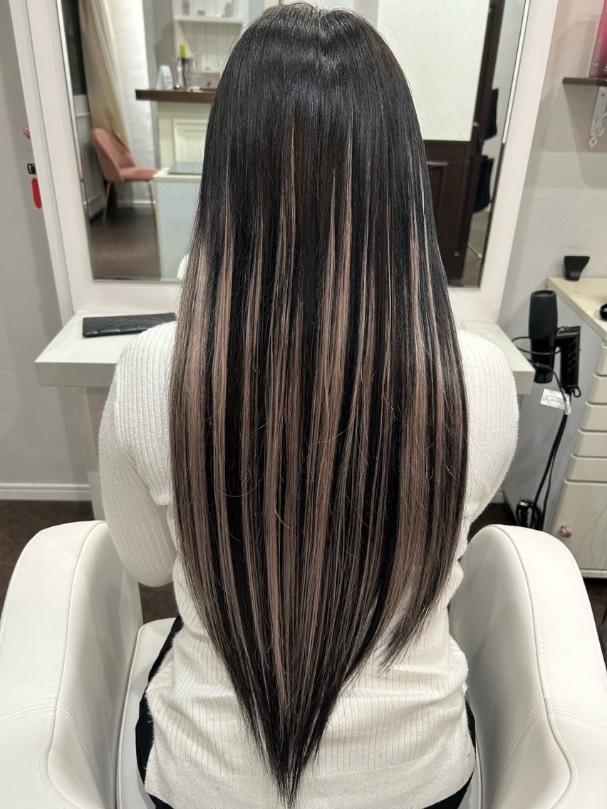 ロング Filer TSUKSAのヘアスタイル