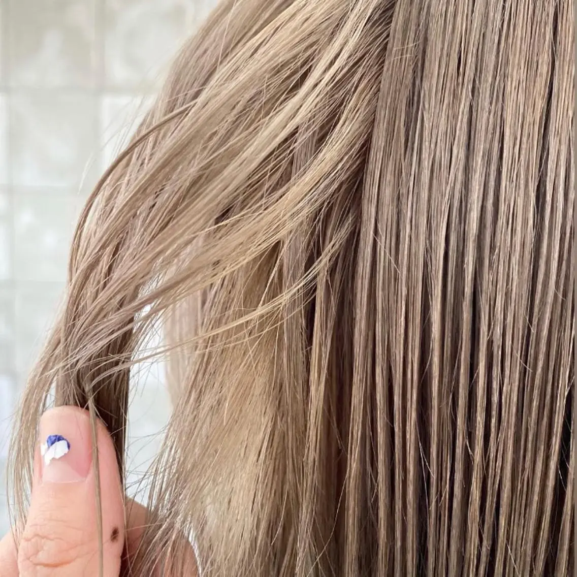 カラー ベージュカラー ブロンド ブロンドベージュ ハイトーンカラー 🧸🎀ブリーチ 栄🎀🧸かのんのヘアスタイル