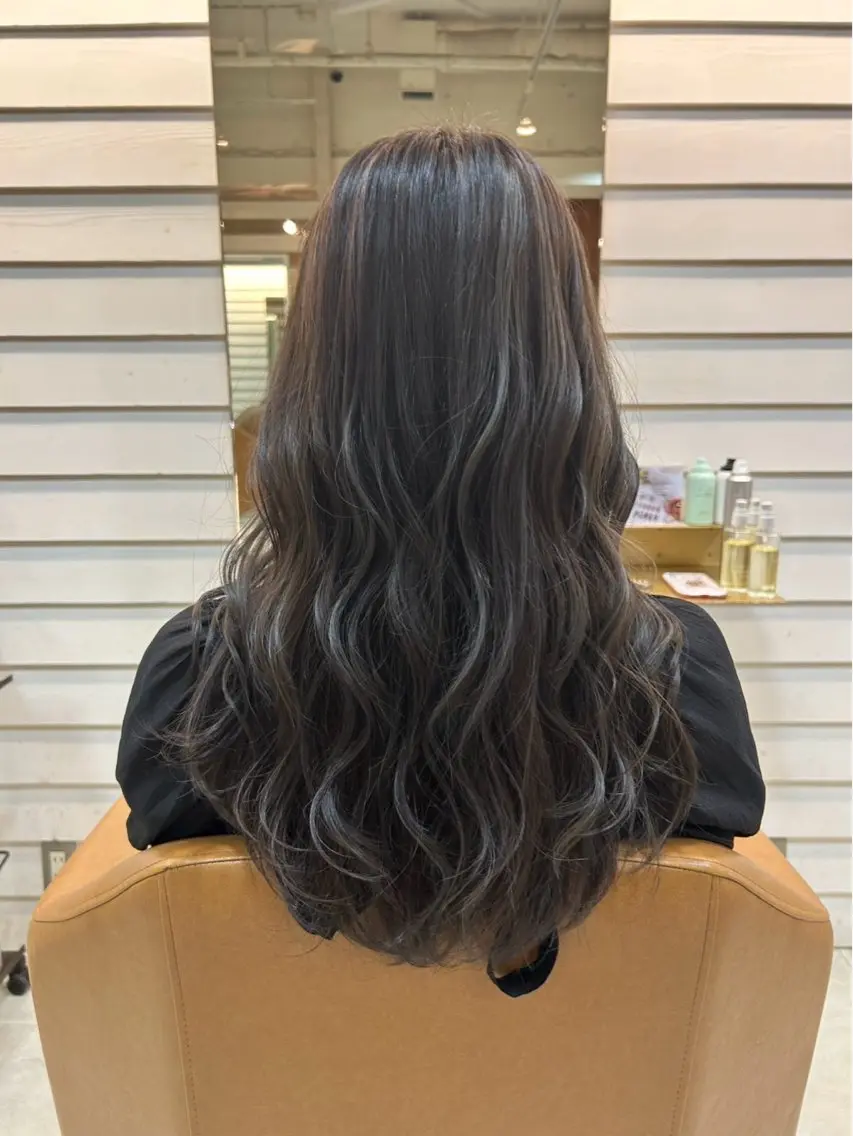 カラー Takashima Harukaのヘアスタイル