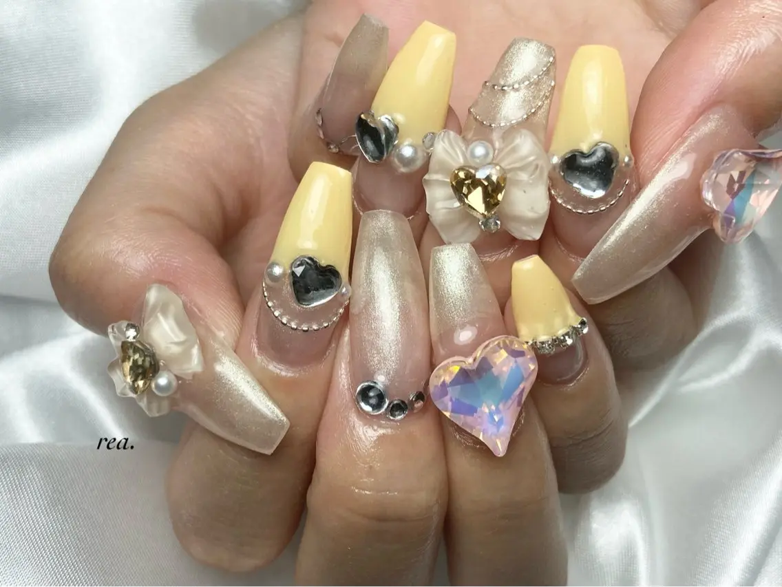 ネイル ハンドネイル フットネイル rea .のネイルデザイン