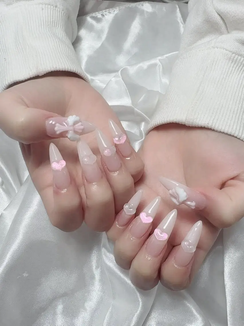 ネイル グラデーション 韓国ネイル マグネットネイル ニュアンスネイル オフィスネイル ハンドネイル Hana Rose Nailのネイルデザイン