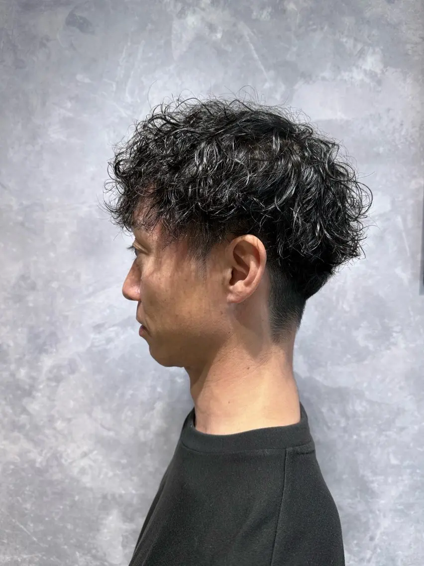 パーマ メンズ マッシュ メンズパーマ 刈り上げ 波巻きパーマ Mika/岡崎市 /メンズ/艶カラーのヘアスタイル