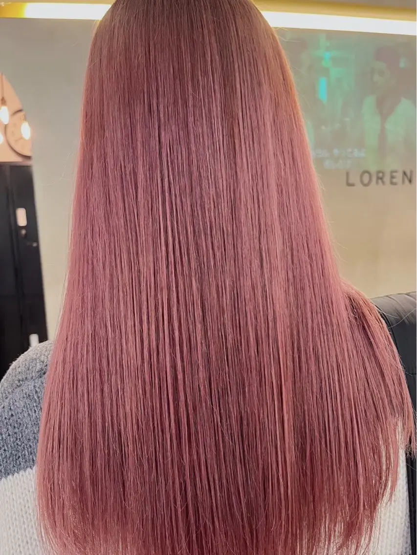 ロング カラー ヘアカラー トリートメント レイヤーカット🐩 透明感カラー モカのヘアスタイル