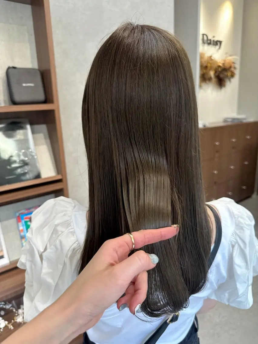 ロング ヘアカラー トリートメント Daisy／大名 ・天神／はやしれいのヘアスタイル