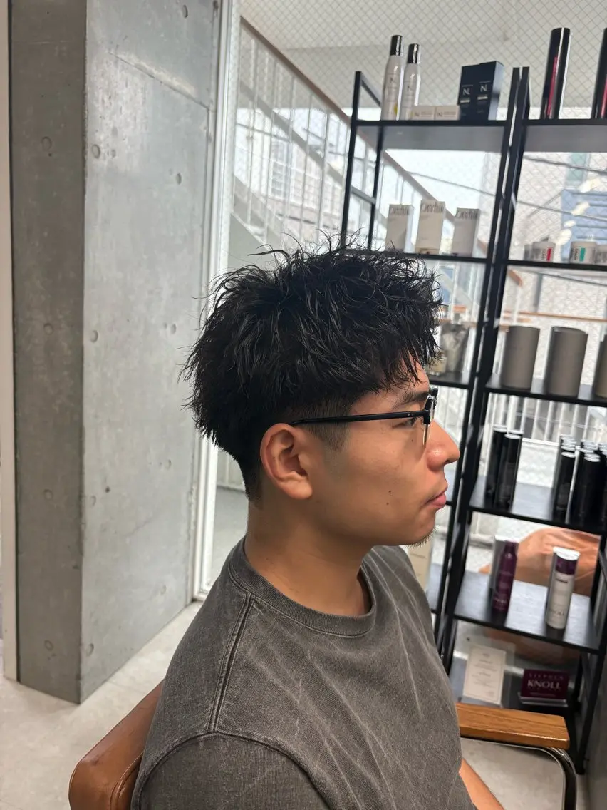 パーマ メンズ メンズパーマ 海外風パーマ カラー特化園田　楓莉のヘアスタイル