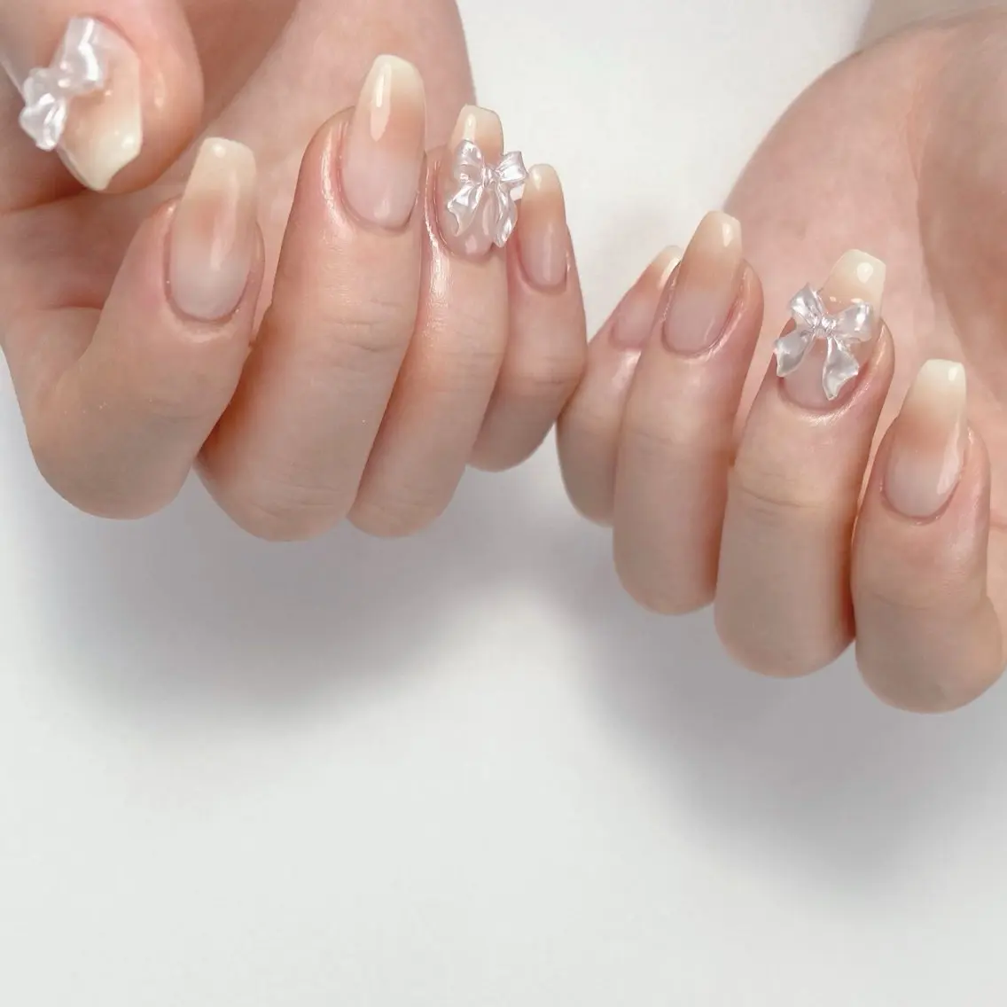 ネイル リボン ハンドネイル relle 🥀✨ Kuronoのネイルデザイン