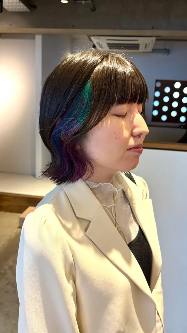 ショート カラー イヤリングカラー パ ルのヘアスタイル