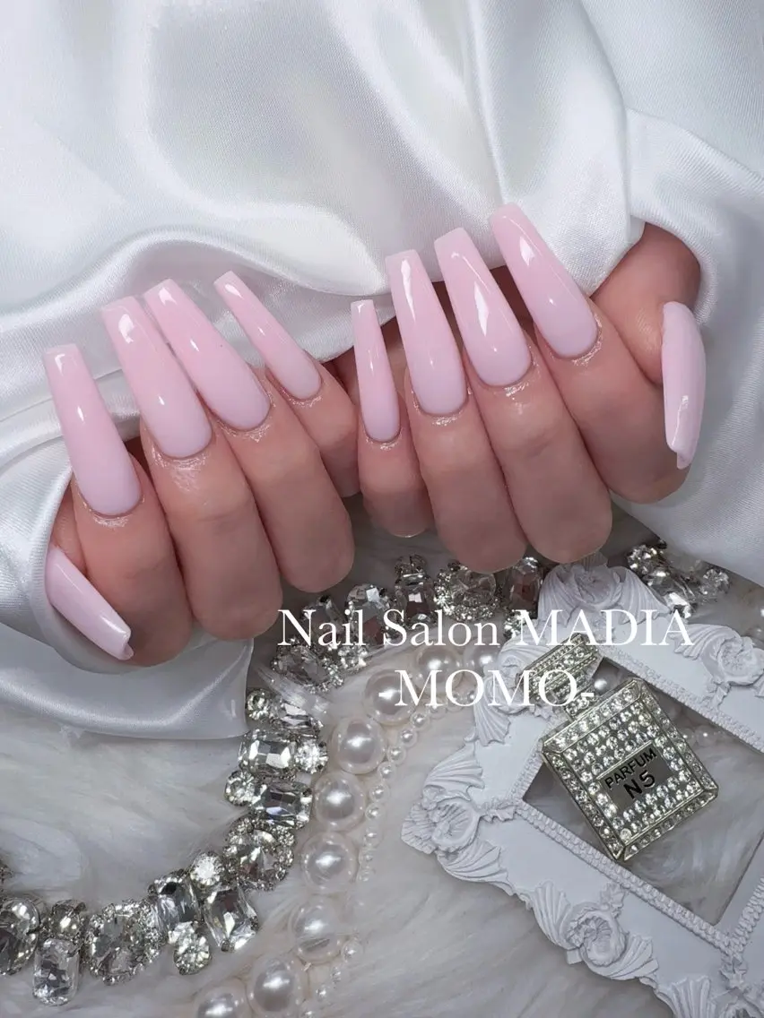 ネイル ハンドネイル momo .のネイルデザイン