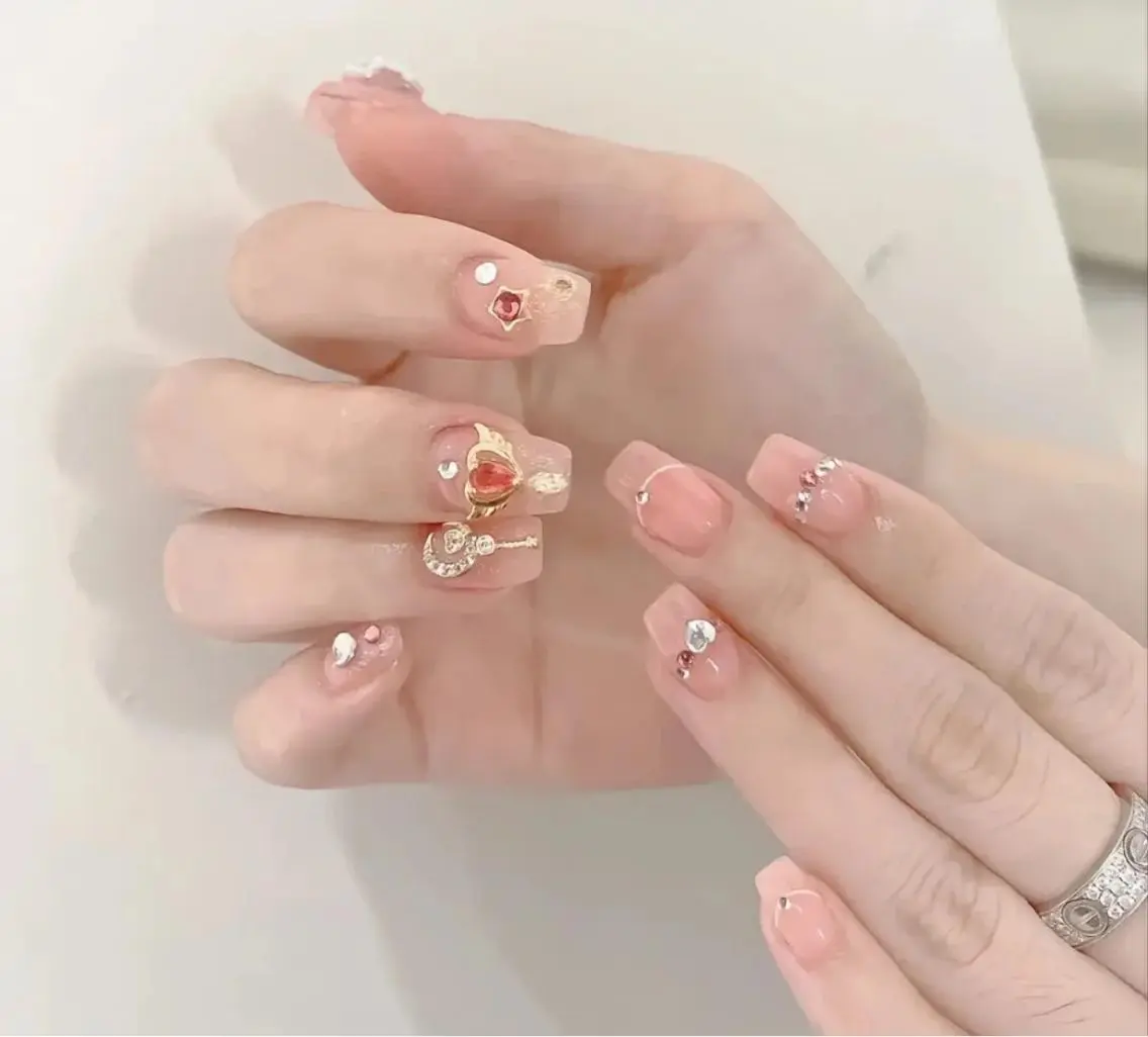 ネイル ゆり T&Bネイル渋谷店のネイルデザイン