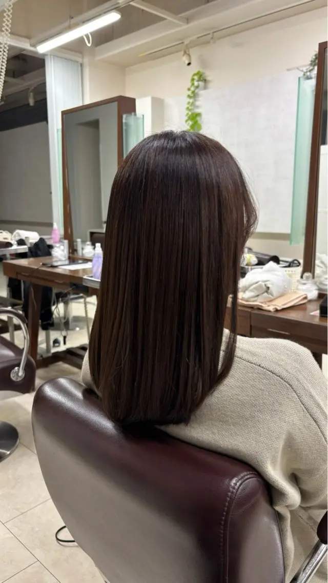 カラー 乙津 寧々のヘアスタイル