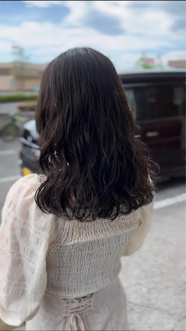 【大人気！】カット➕低温コテ巻きパーマ➕８step美髪トリートメント¥22660→12980【伊勢崎】の写真