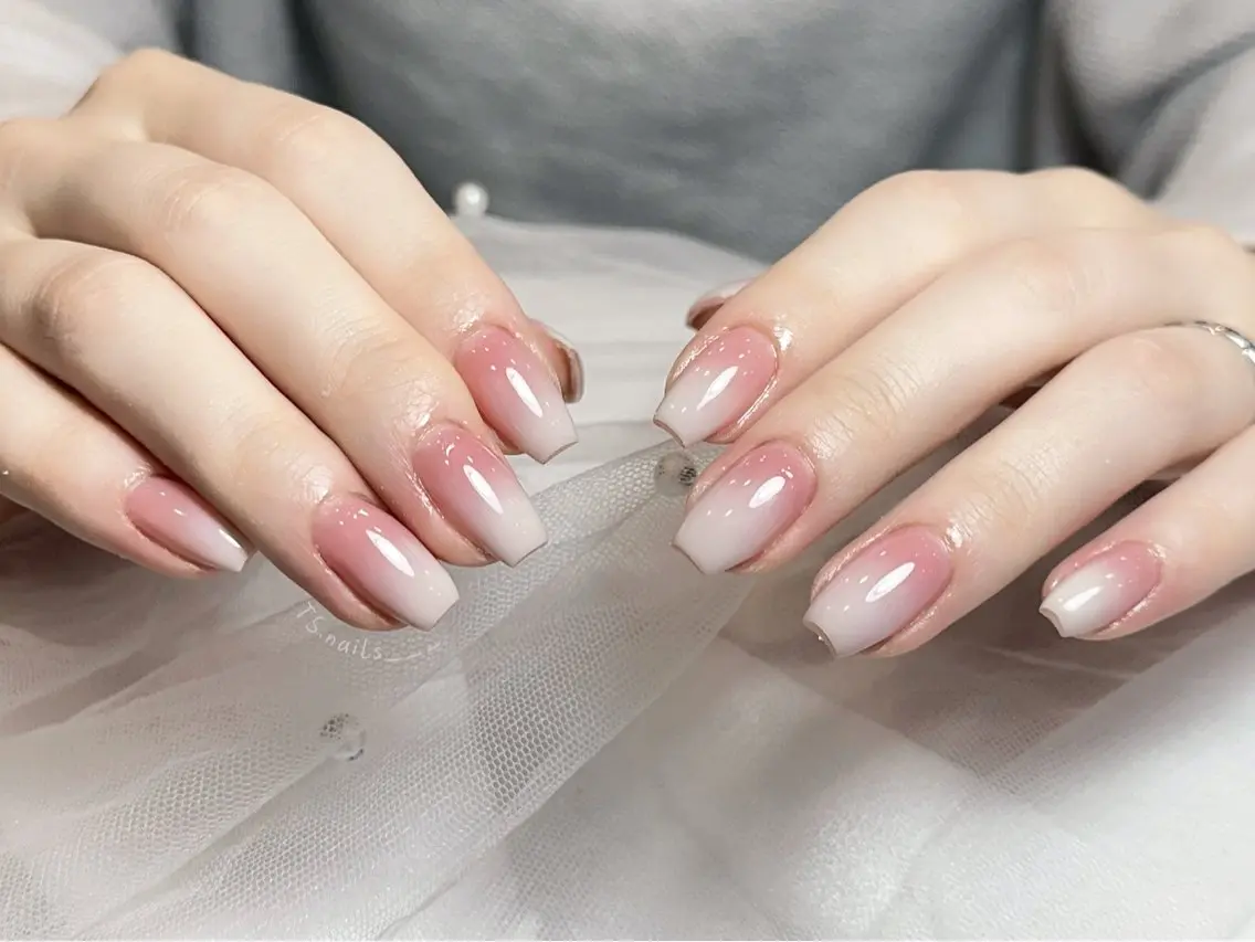 ネイル ハンドネイル フットネイル ハンドケア TS. nails___のネイルデザイン