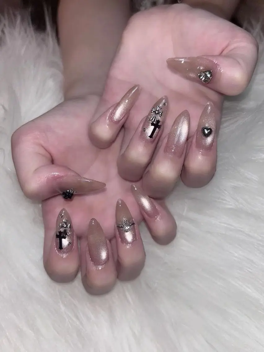 ネイル チークネイル フットネイル フレンチネイル グラデーション 韓国ネイル YUKI NAILのネイルデザイン