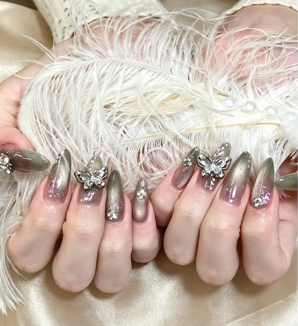 ネイル Glow Nail スカルプ専門店のネイルデザイン