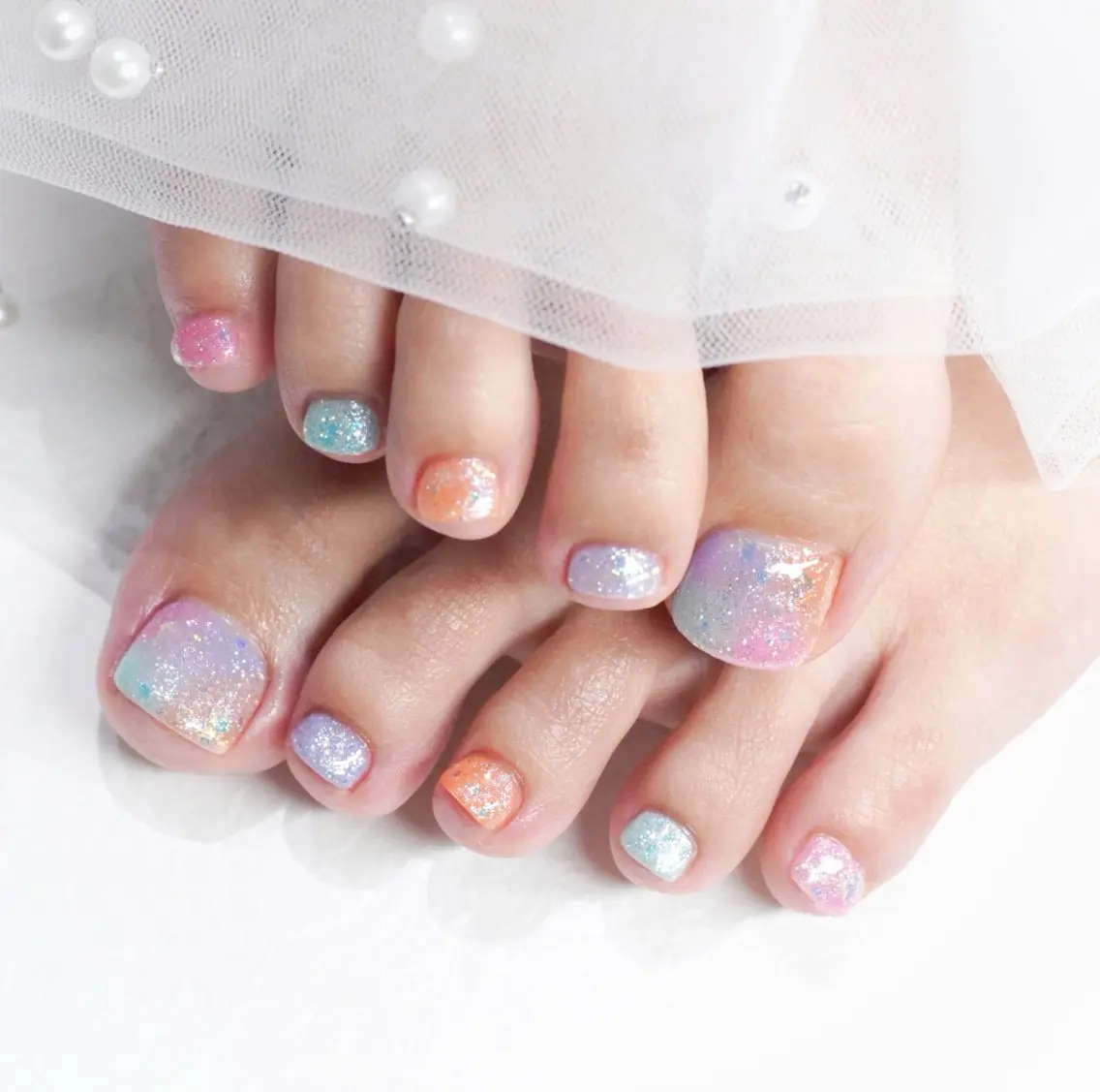 ミディアム フットネイル Re nailのネイルデザイン