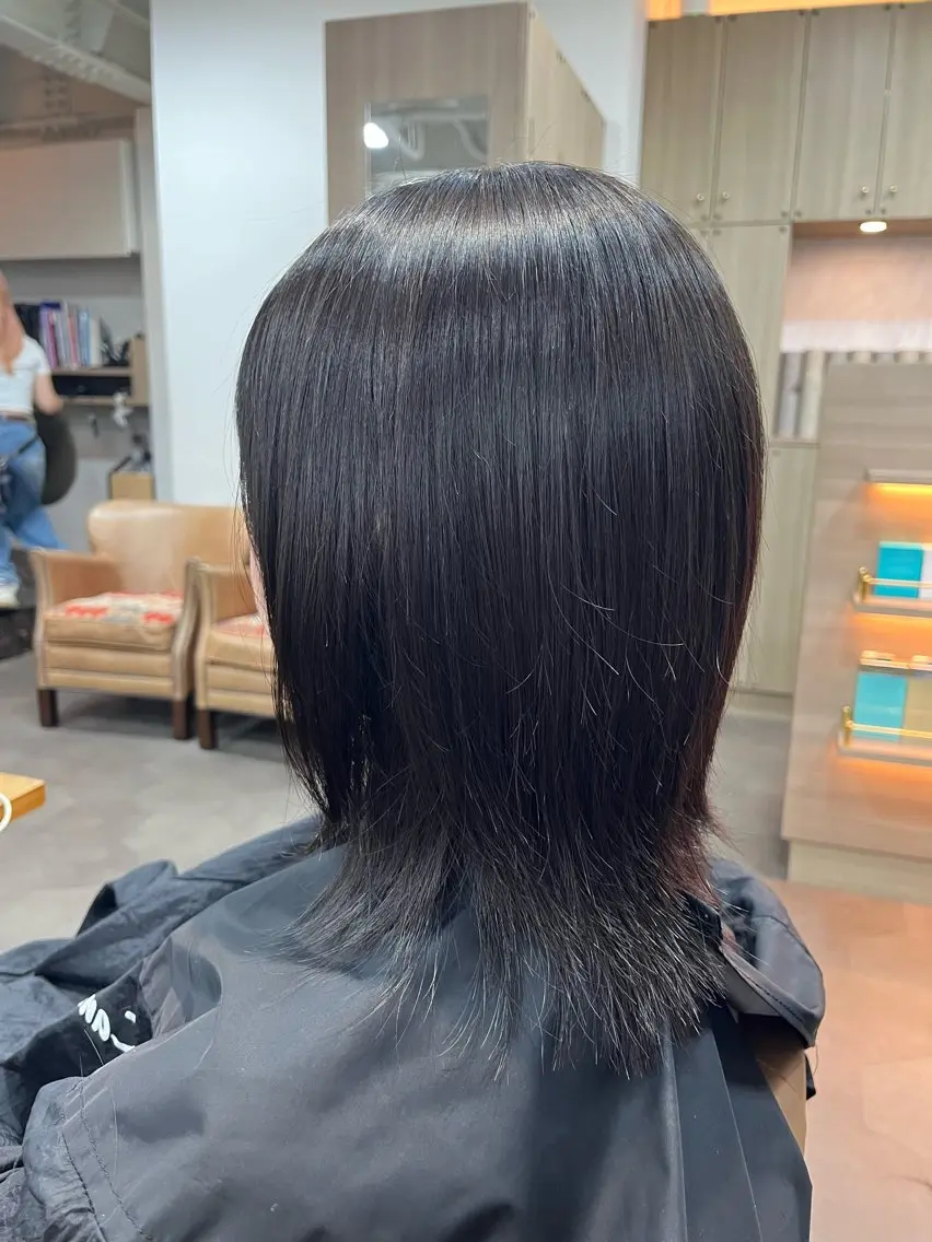 セミロング 縮毛矯正 ☕️いいじま まなみ🫖のヘアスタイル