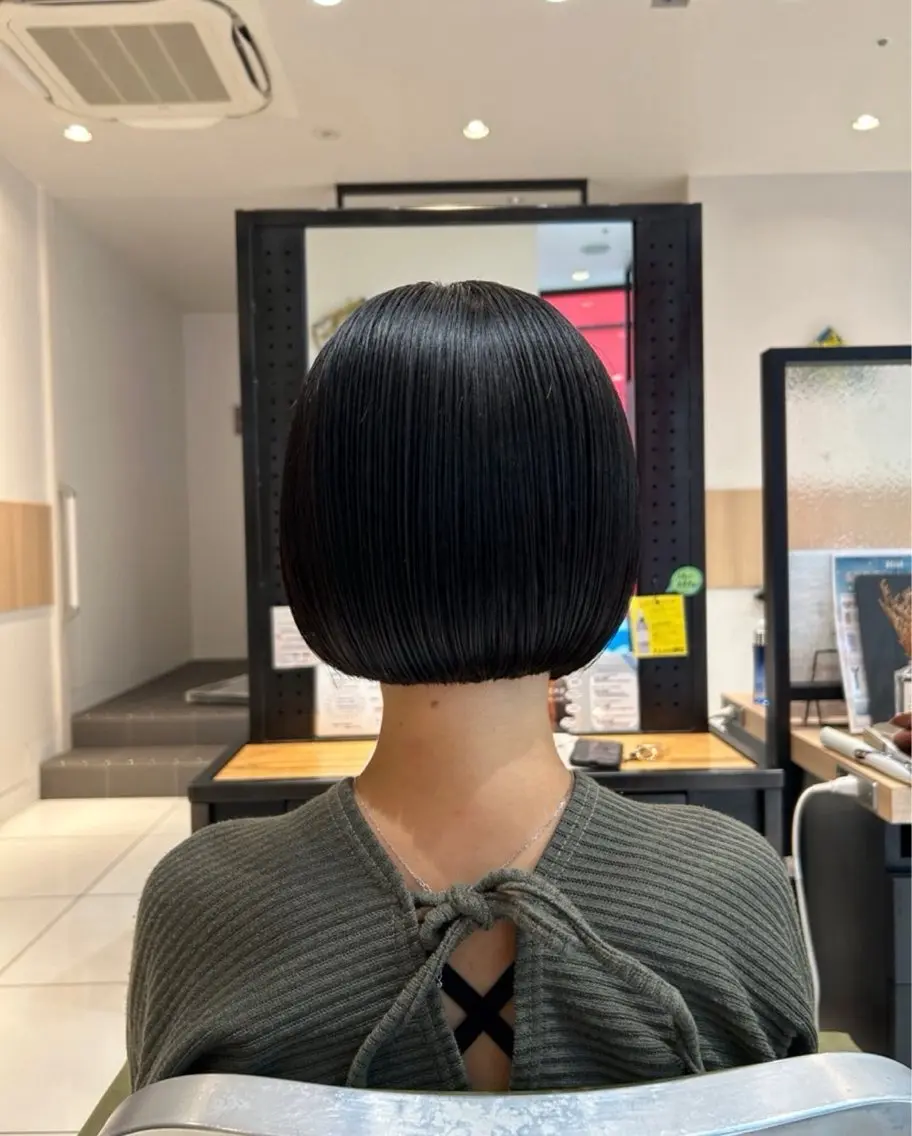 ショート 💎✨艶カラー ✨💎MONAのヘアスタイル