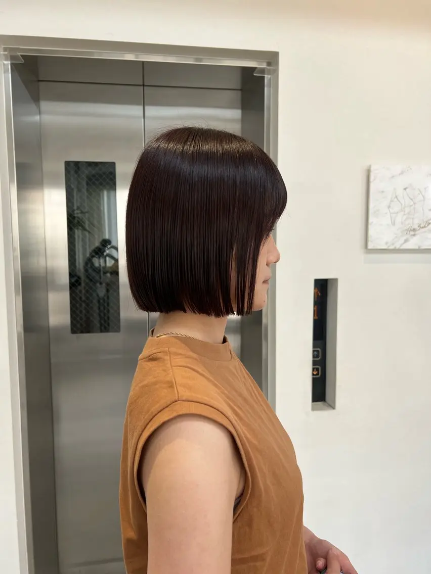 ショート ボブ カット ヘアカラー トリートメント AmiLi HONOKAのヘアスタイル