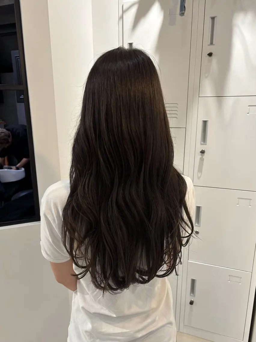 ロング カラー グレージュ オリーブグレージュ オリーブグレー ヘアカラー recipe la couleurちずのヘアスタイル