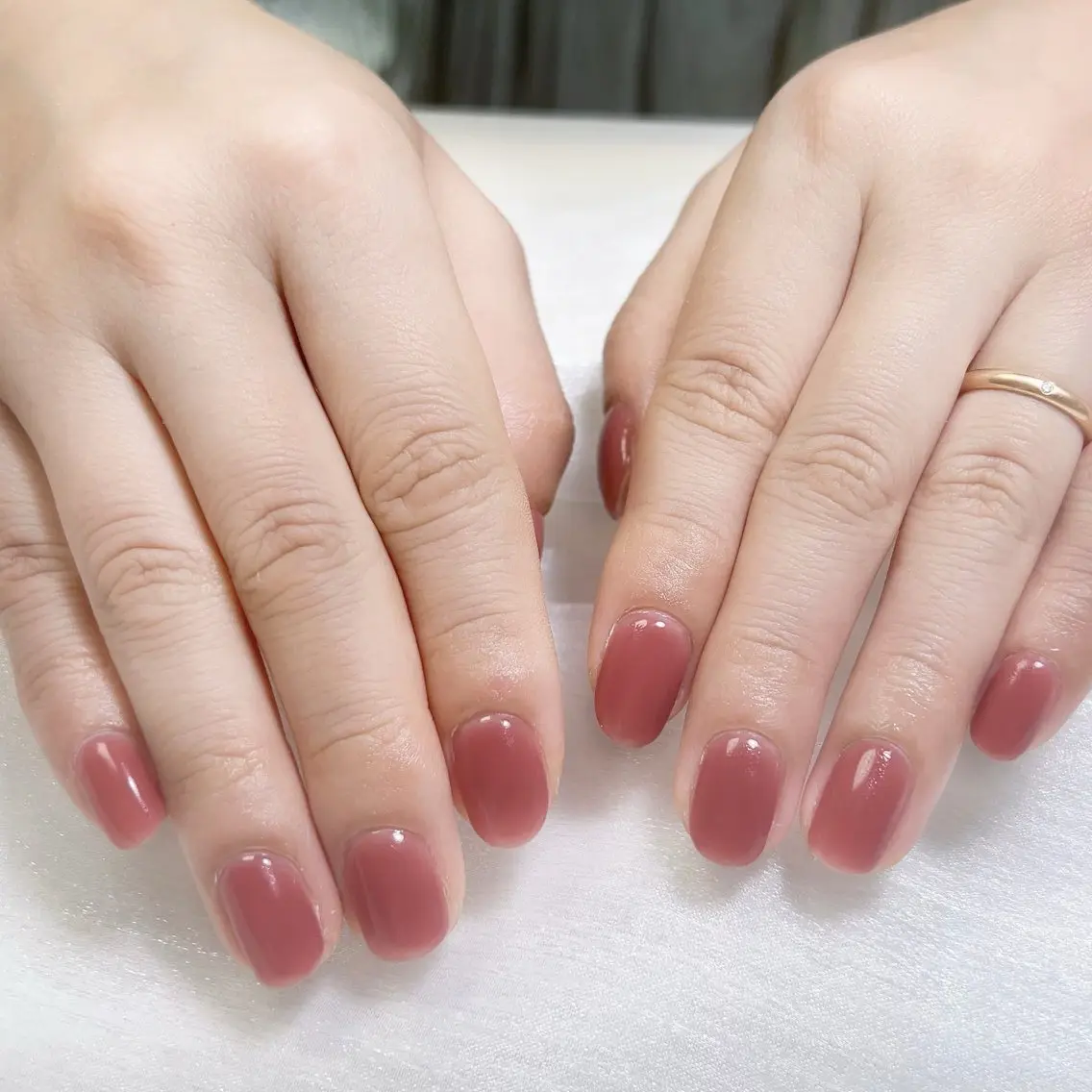 ネイル アートネイル オーロラネイル ガーリー キラキラネイル 韓国ネイル ハンドネイル Nail salon 木にいるのネイルデザイン