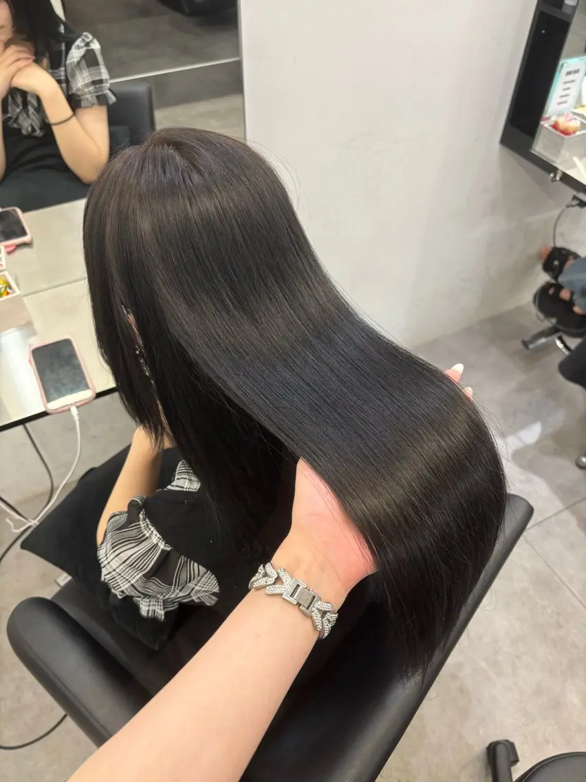 カラー ヘアカラー Core かんなのヘアスタイル