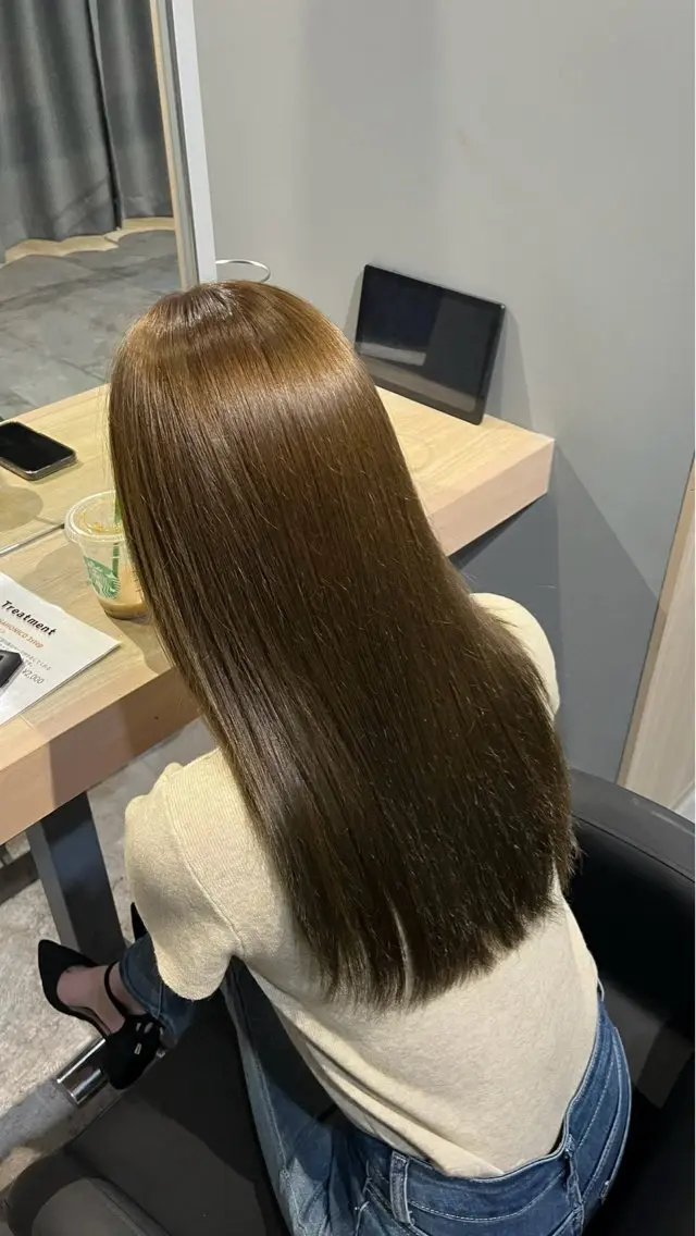 ロング ヘアカラー 野村 星斗のヘアスタイル