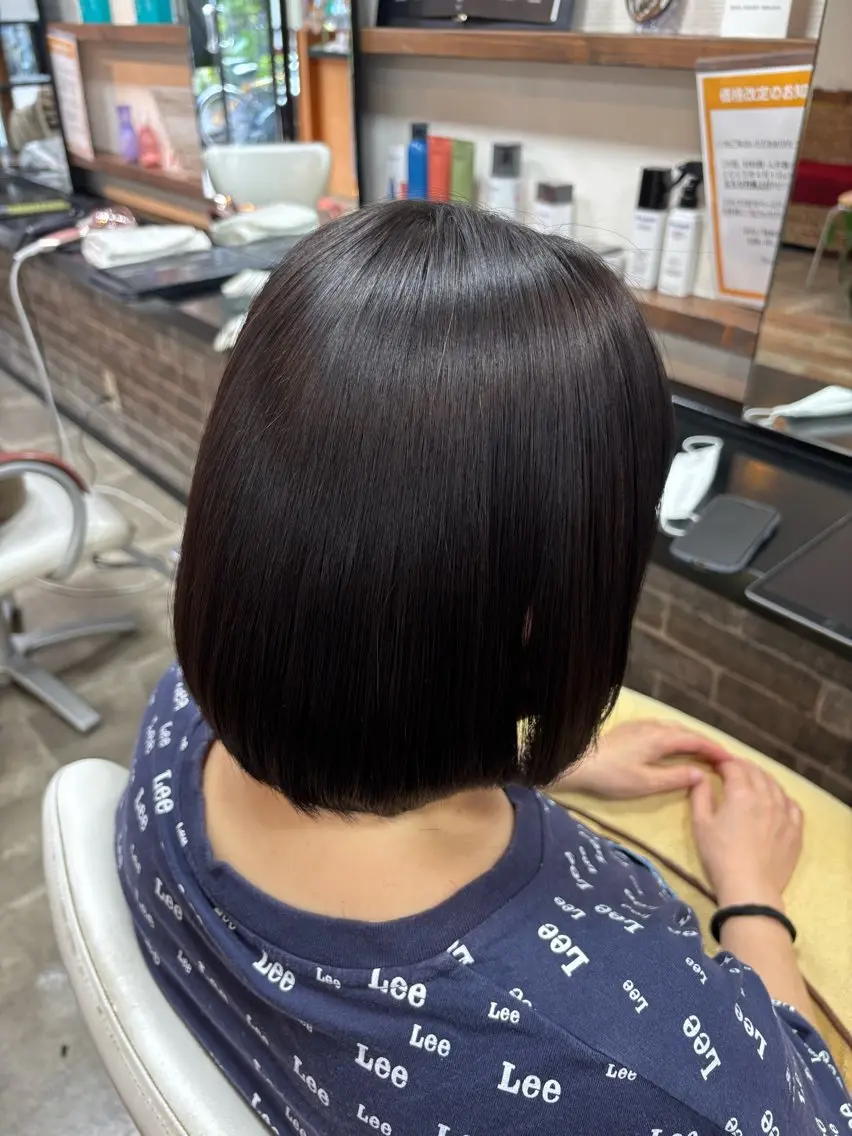 ショート パーマ 髪質改善 カット 縮毛矯正 イツキ🌕デザインカ ラー🥨髪質改善🫧のヘアスタイル