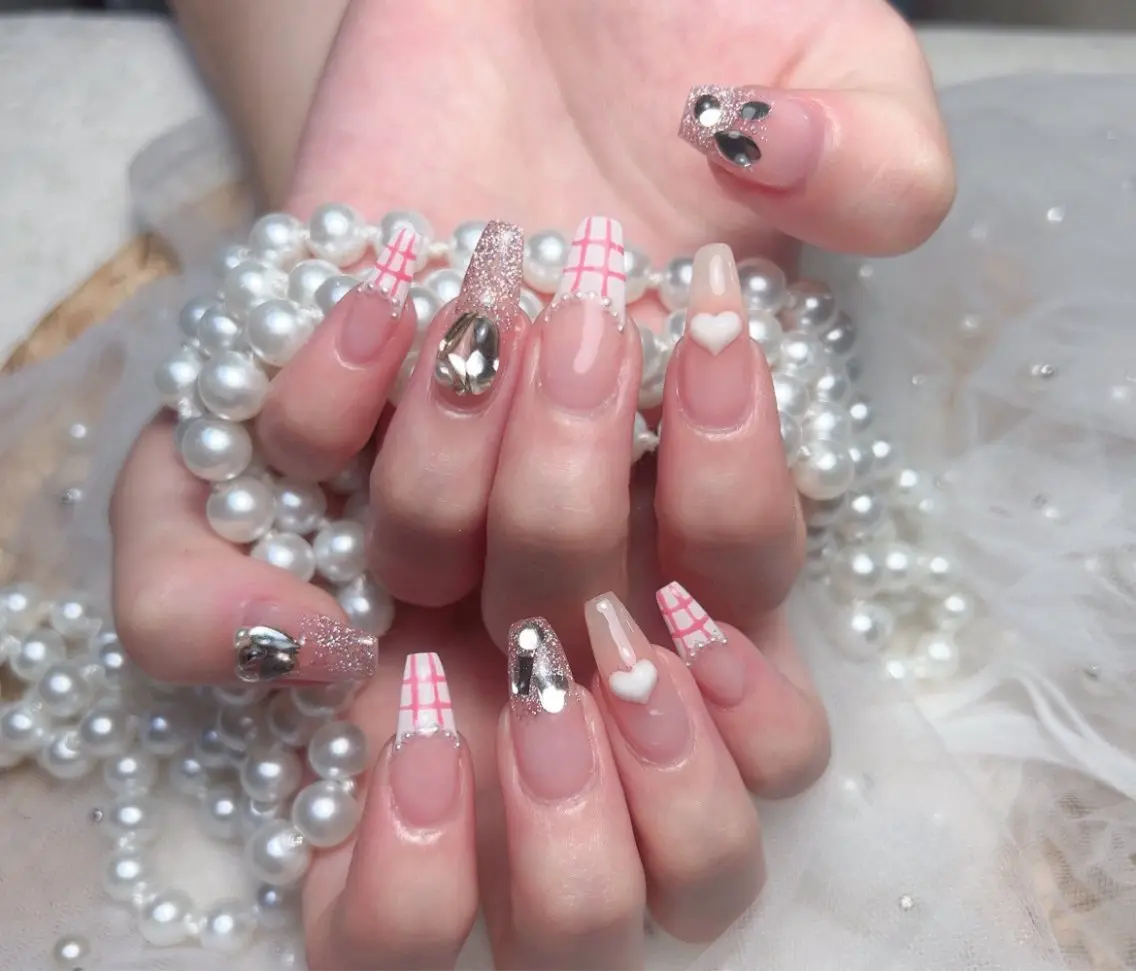 ネイル ハンドネイル 🎀M nails✨ ビューティーのネイルデザイン