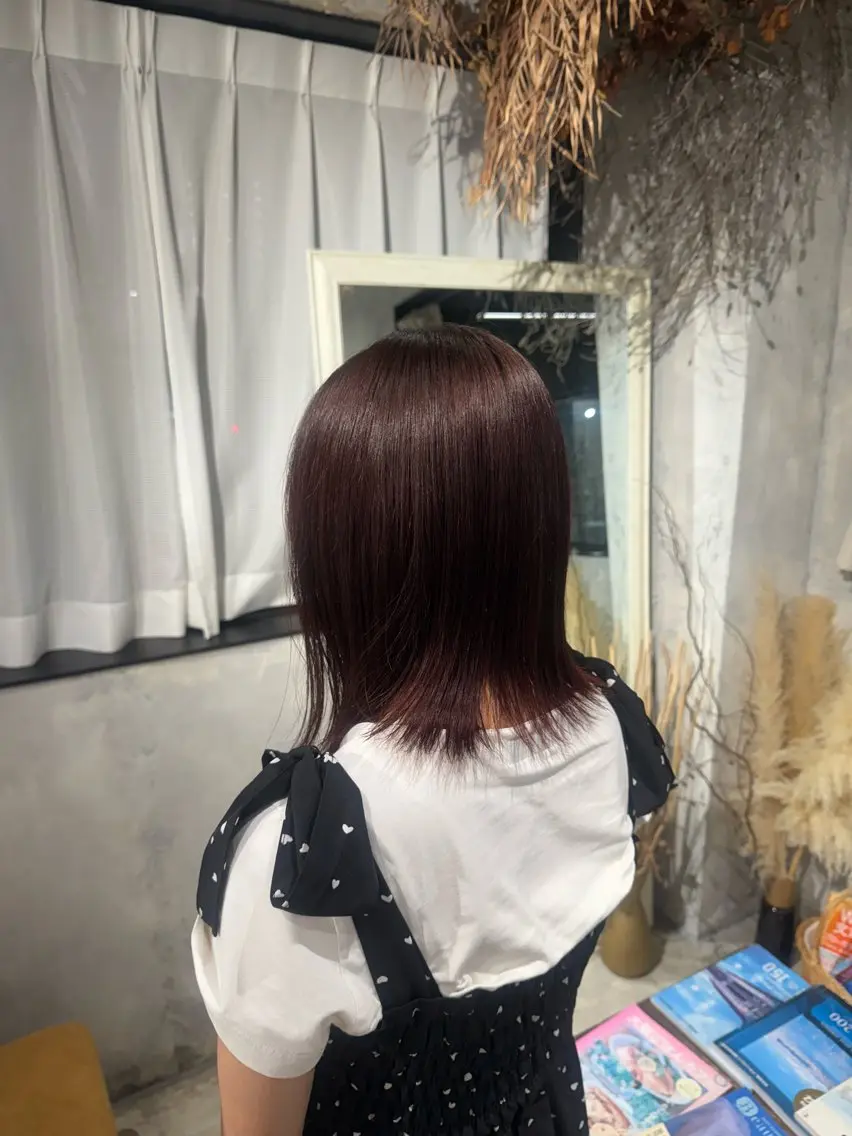 ミディアム カラー ブリーチ ブリーチなしカラー 山本 彩美香のヘアスタイル
