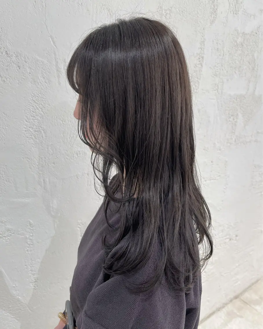 セミロング カラー 透明感カラー グレージュ カット ヘアカラー トリートメント サソウ ユリエ🥥のヘアスタイル