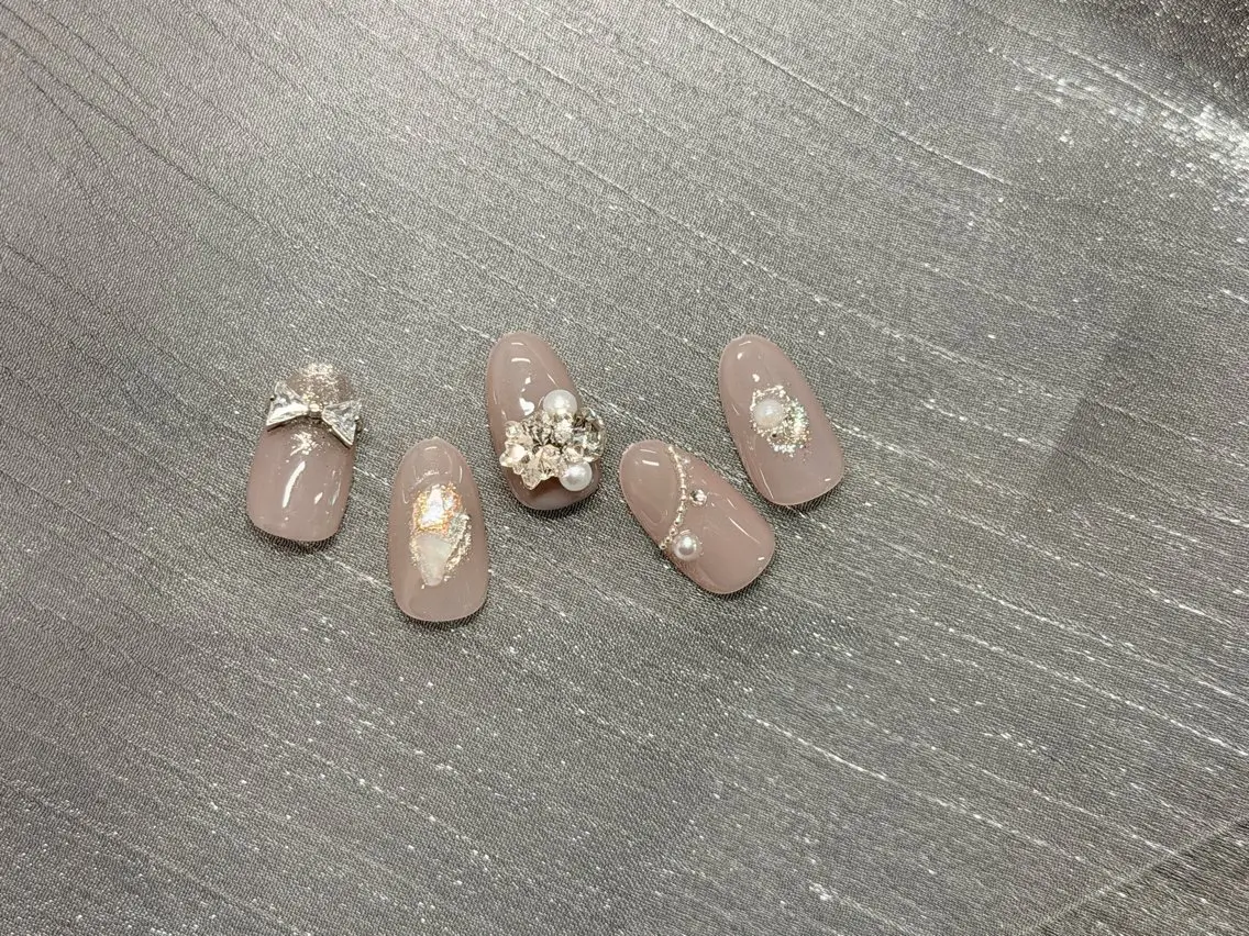 ネイル メイ 💅のネイルデザイン