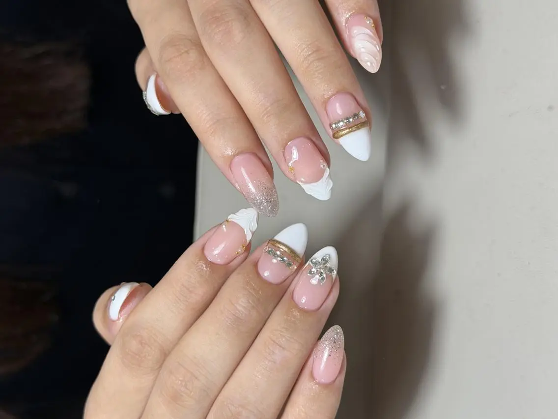 ネイル ハンドネイル ハンドケア 🍑 momo_nailのネイルデザイン
