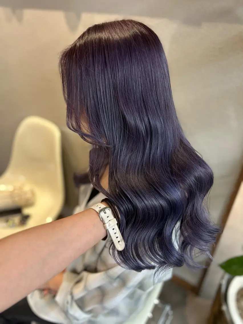 ロング 柳沼 沙季奈のヘアスタイル