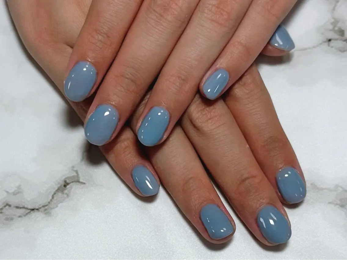 ネイル 水色 ワンカラーネイル KAI NAILS💅🏻✨のネイルデザイン