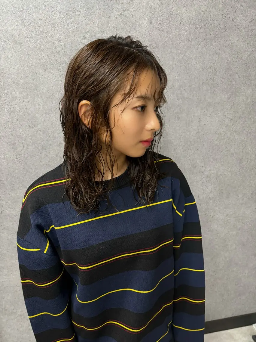ロング パーマ 望月 星来のヘアスタイル