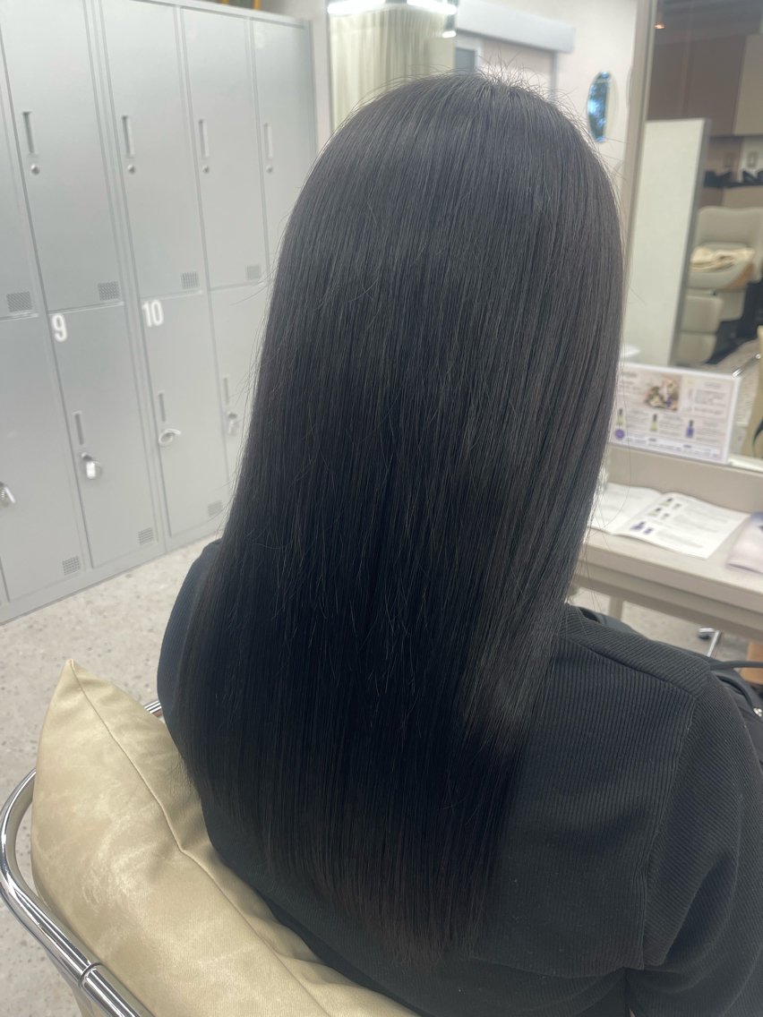 ロング カラー 黒髪 ブラウンカラー COCO reiのヘアスタイル