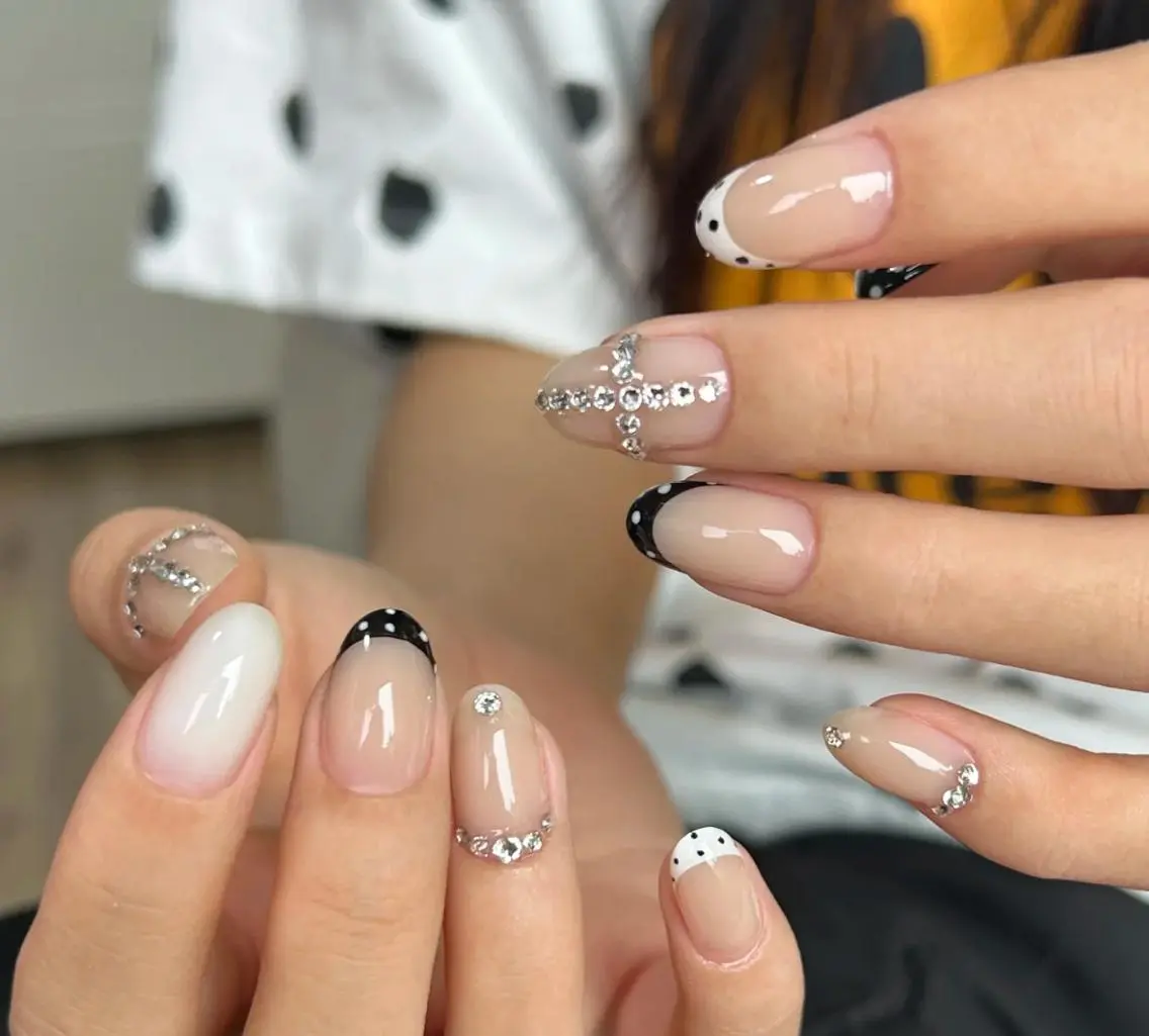 ネイル ハンドネイル エリ🫧 nail池袋東口のネイルデザイン