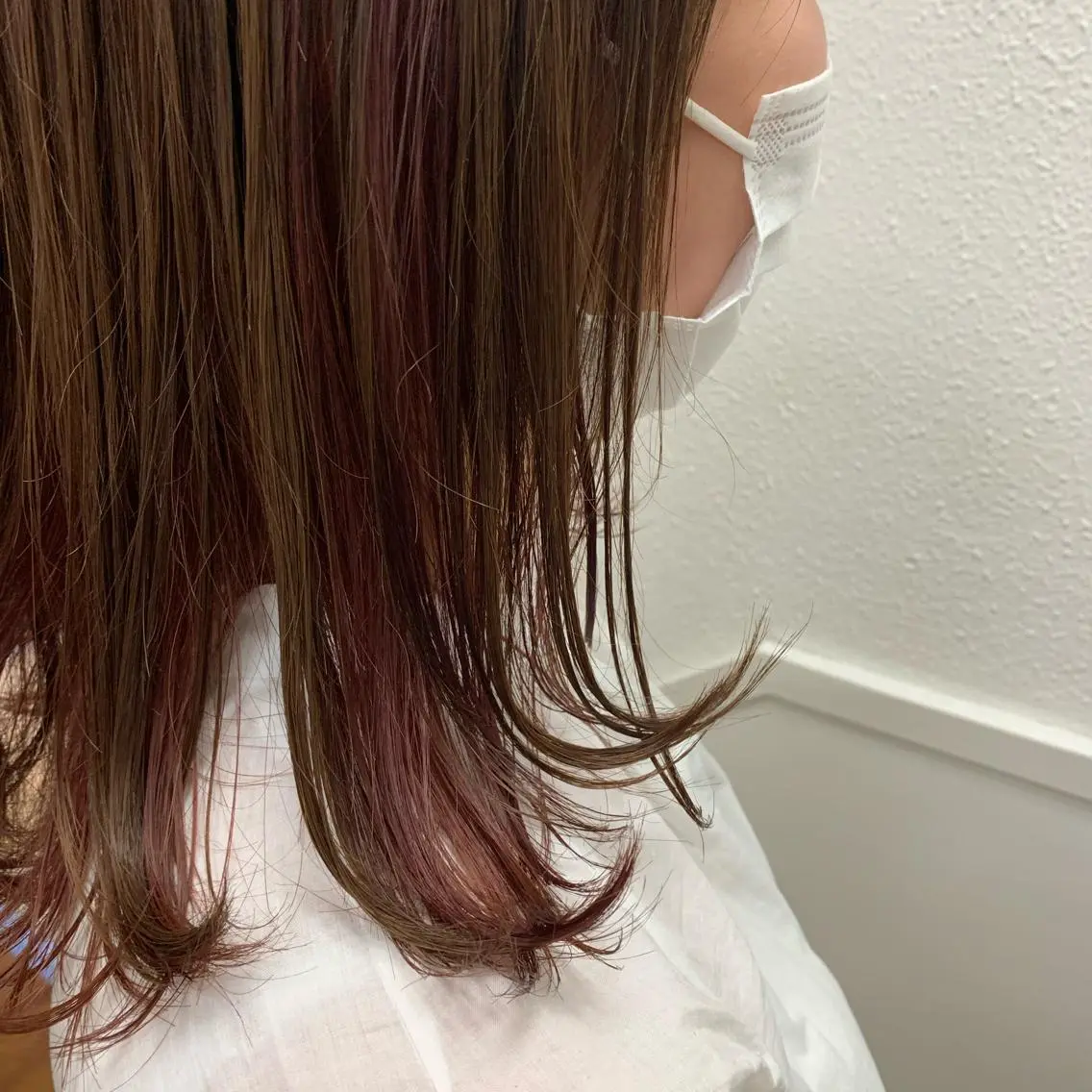 ショート カラー ヘアアレンジ サナ🌱 切りっぱなしボブのヘアスタイル