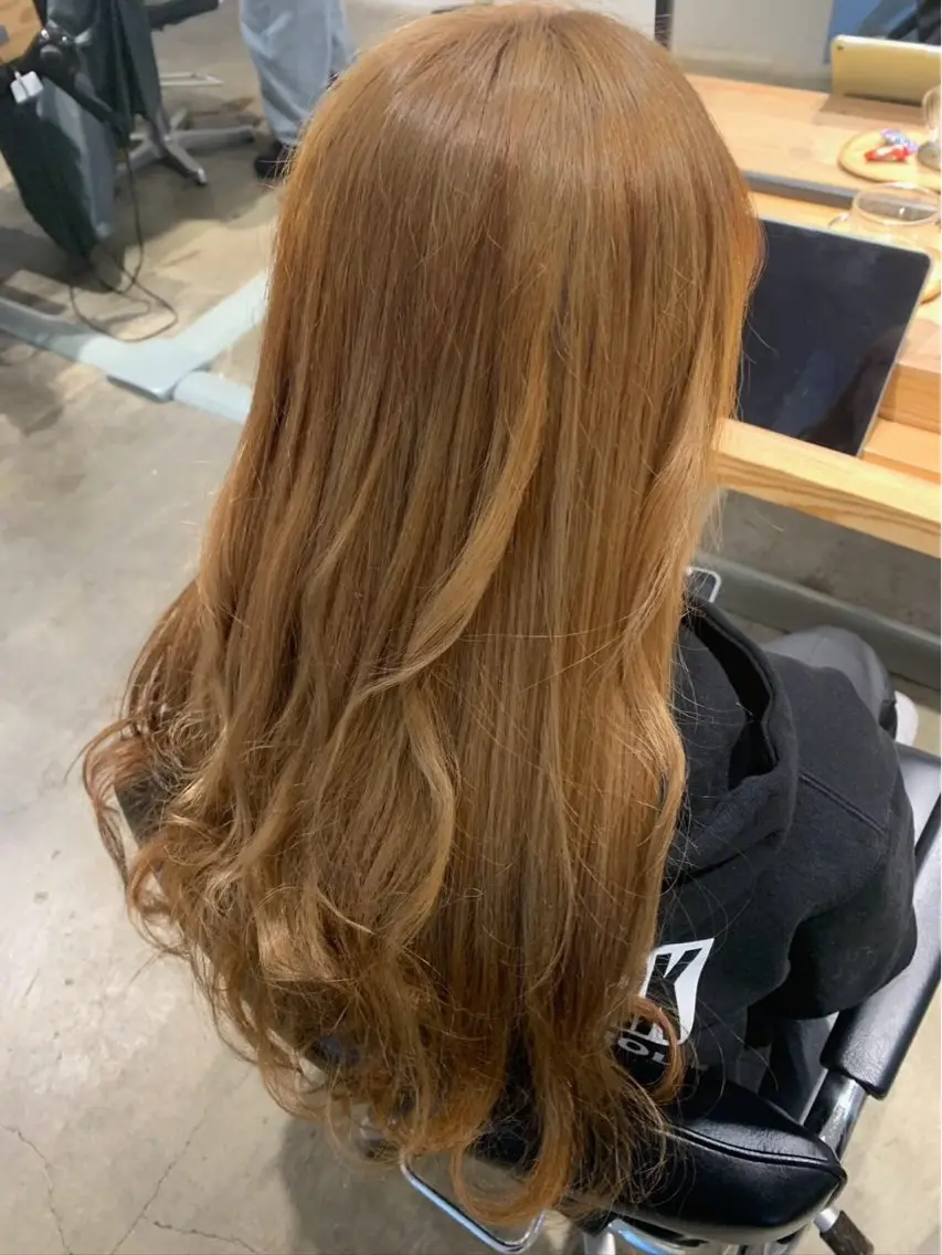 カラー 西村 颯世のヘアスタイル
