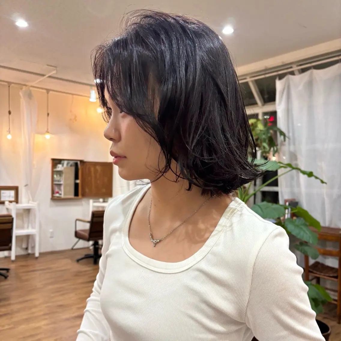 カラー ブリーチ ブラウンカラー ブリーチなしカラー asuka モデル募集中🪄のヘアスタイル