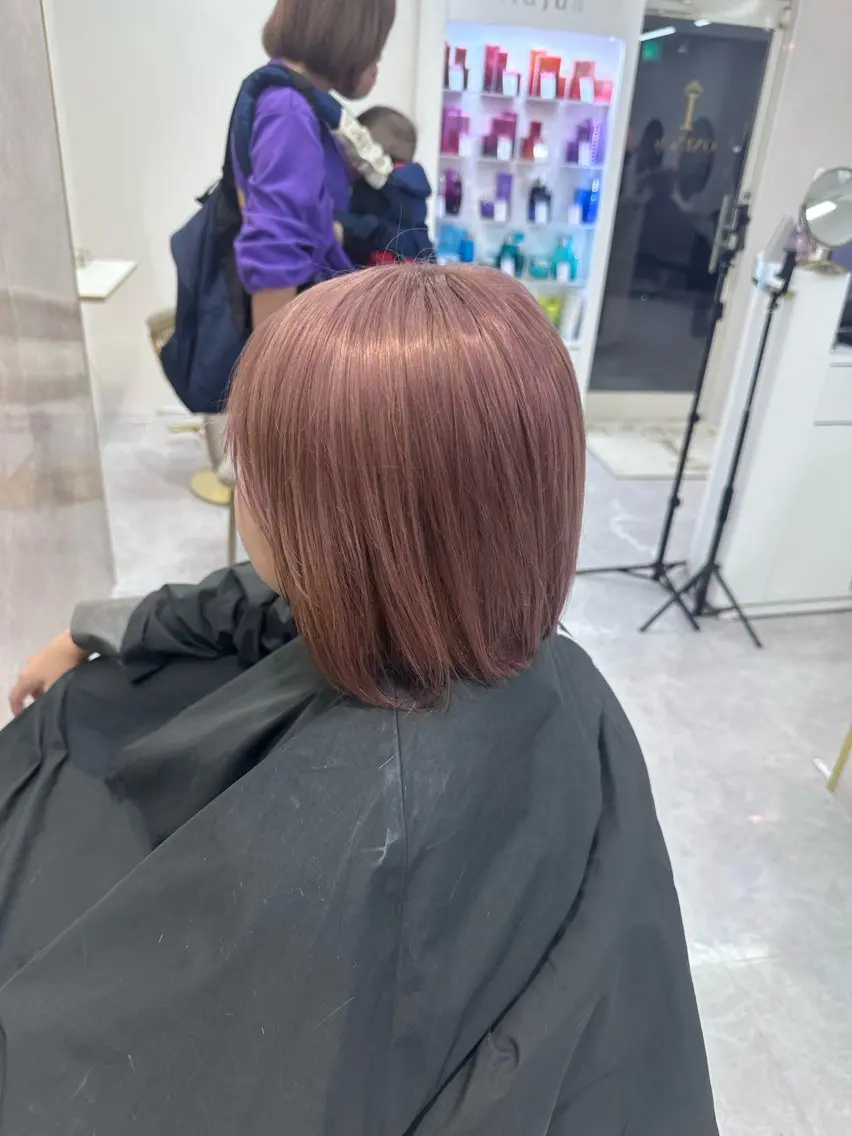 ショート カラー ダメージレスブリーチ RIKU🎨のヘアスタイル