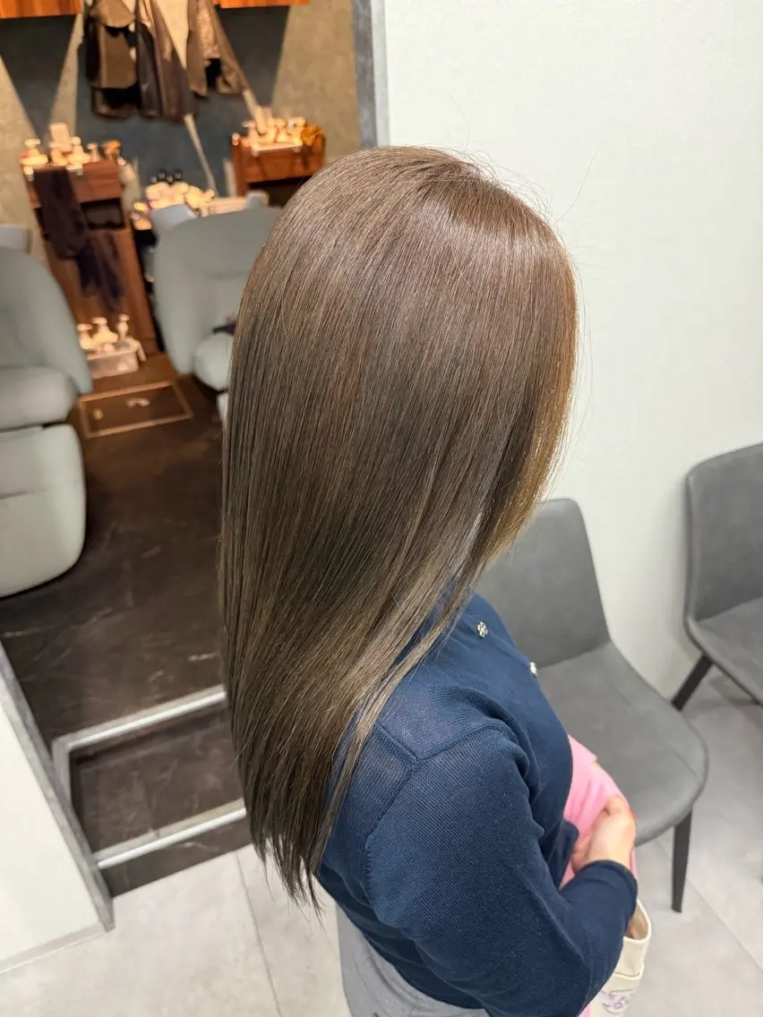 ロング カット ヘアカラー トリートメント 加納 大翔のヘアスタイル